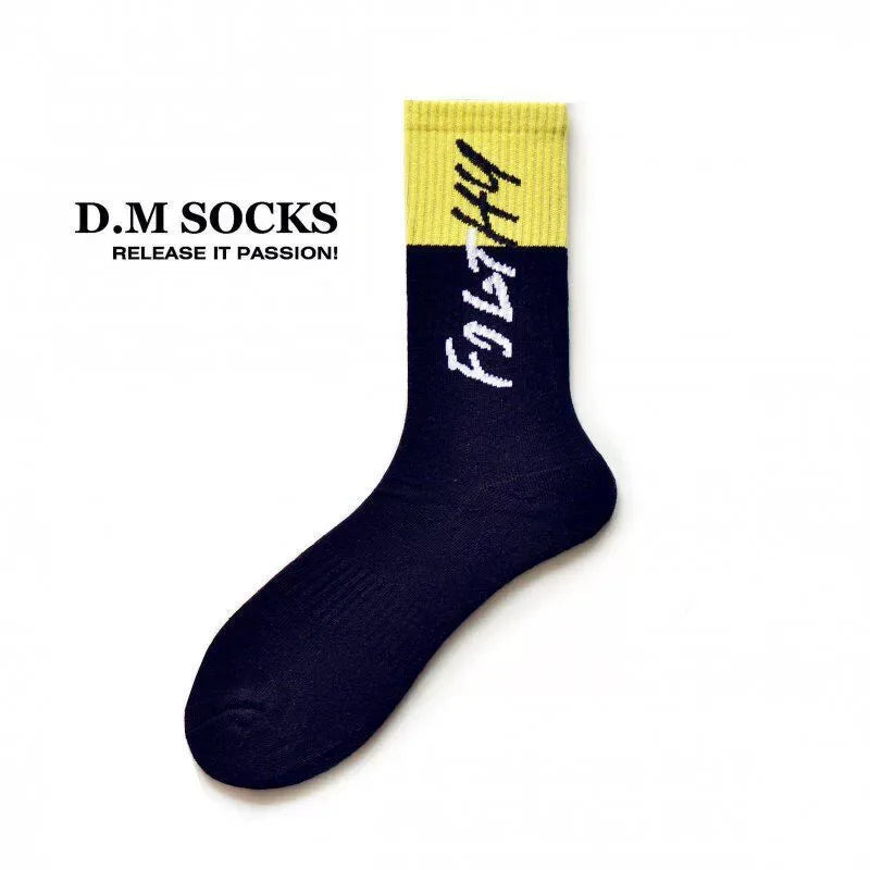 New Design Men's Socks Middle Tube Comfortable Football Sports Sock Letter Print Patchwork Stocking Socks