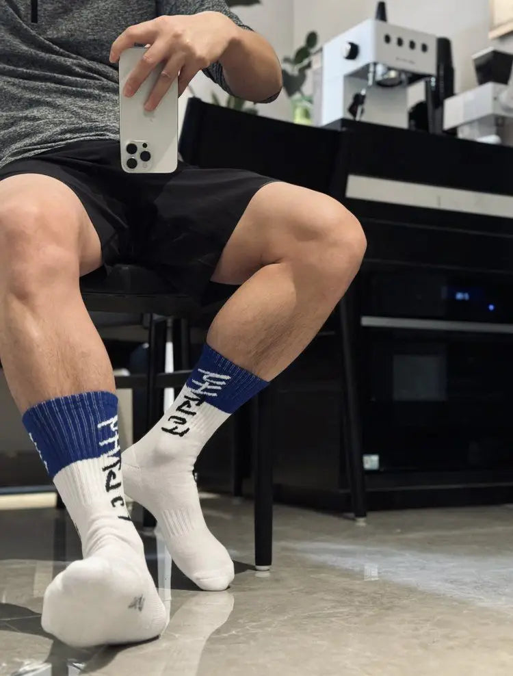 New Design Men's Socks Middle Tube Comfortable Football Sports Sock Letter Print Patchwork Stocking Socks