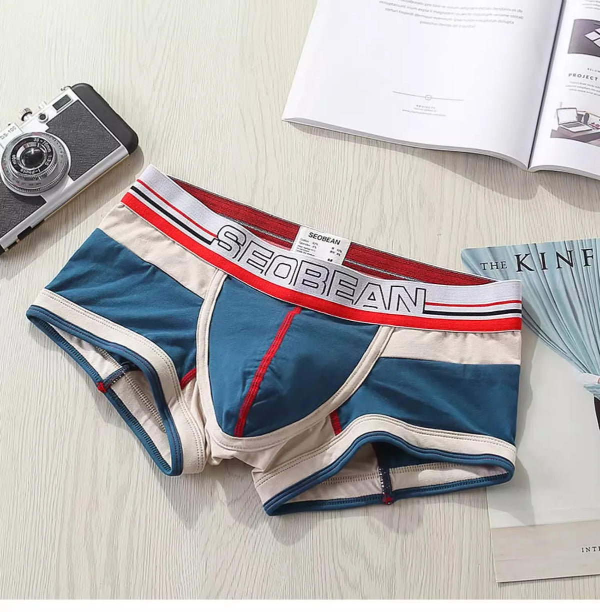 Men's flat angle underwear, cotton medium low waist slim fit contrasting color, U-shaped raised bag, sexy